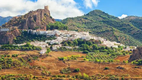 Самая красивая белая деревня в Испании: это не Михас и не Мохакар.