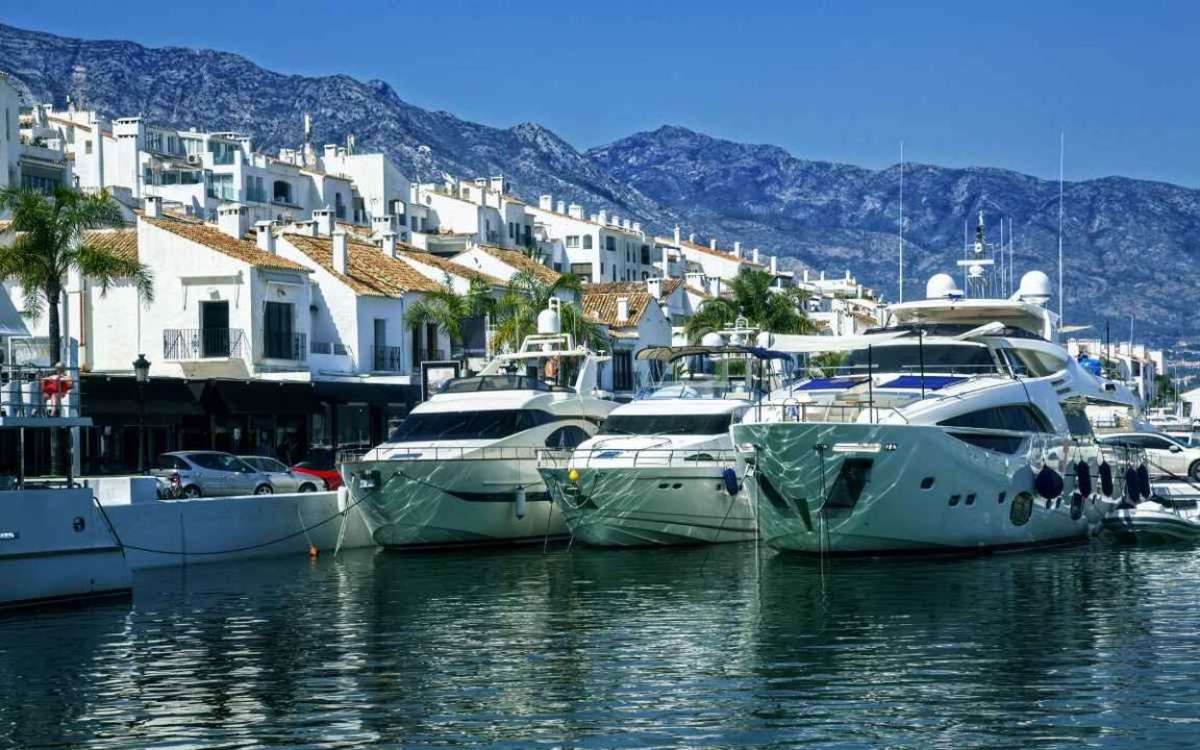 Puerto Banús