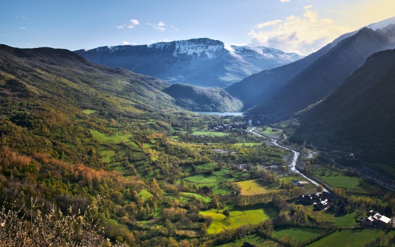 Магия долины Бенаске: природа, деревни и легенды