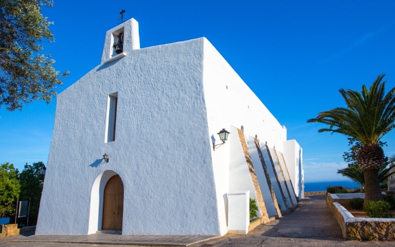 Es Cubells church