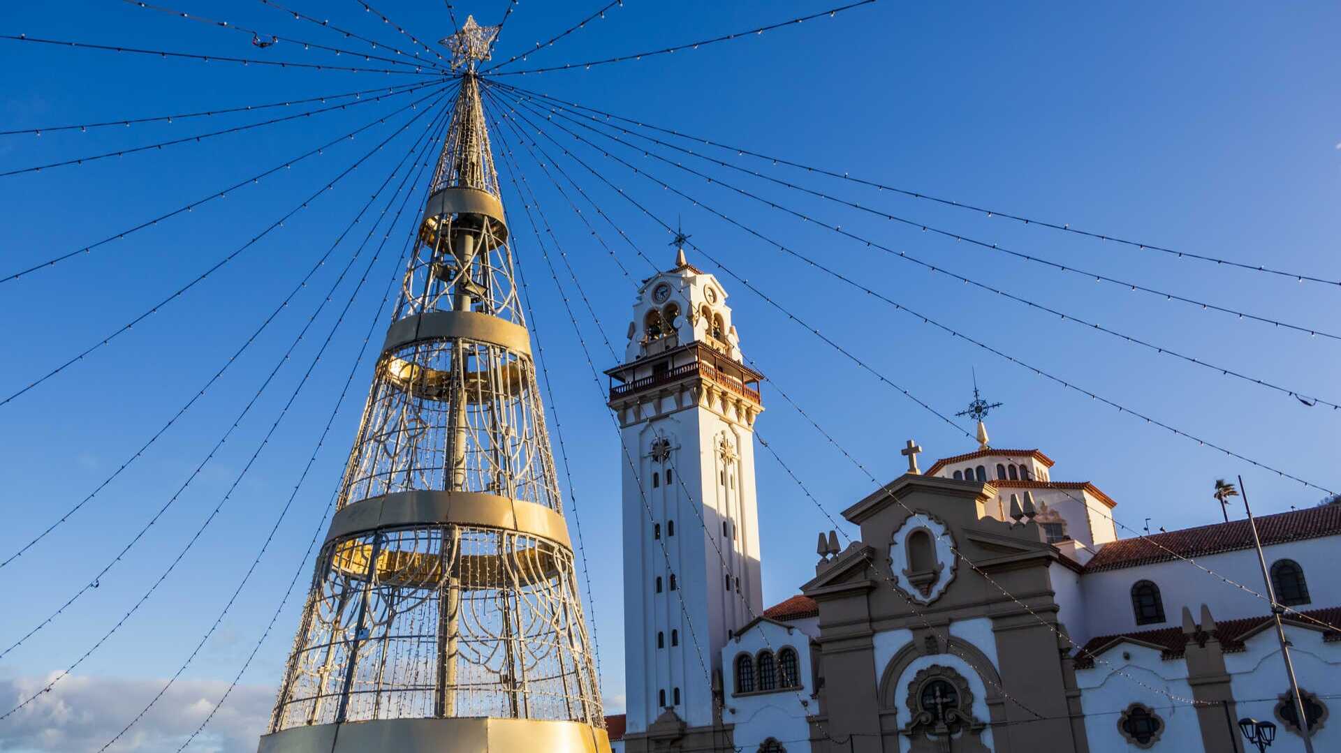 dreamstime_xxl_370187522