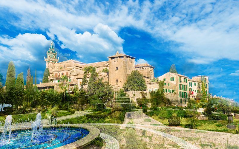 Шартрский монастырь Вальдемоссы, место, вдохновившее Шопена и Рубена Дарío