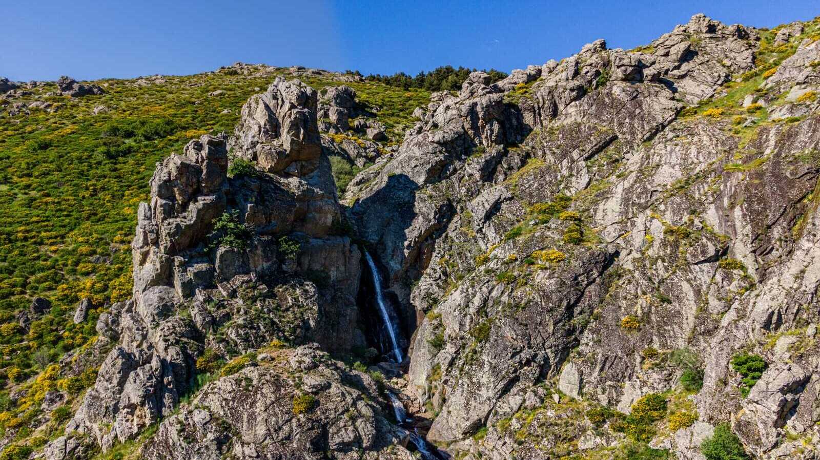 Chorrera de los Litueros. | Shutterstock