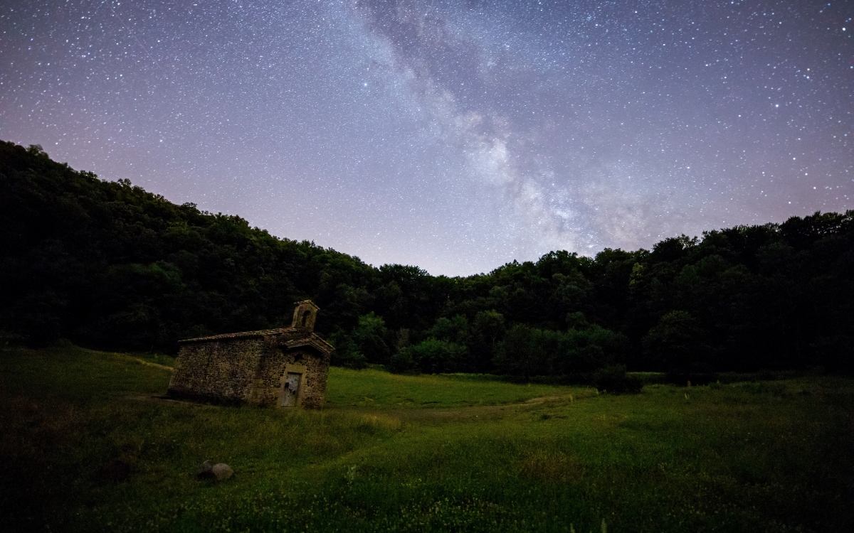 Santa Margarida and the starry night.